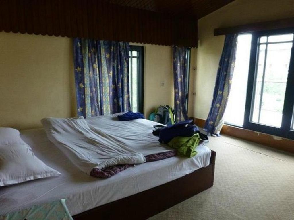 Jeelani Guest House Srinagar (Jammu and Kashmir) Room photo