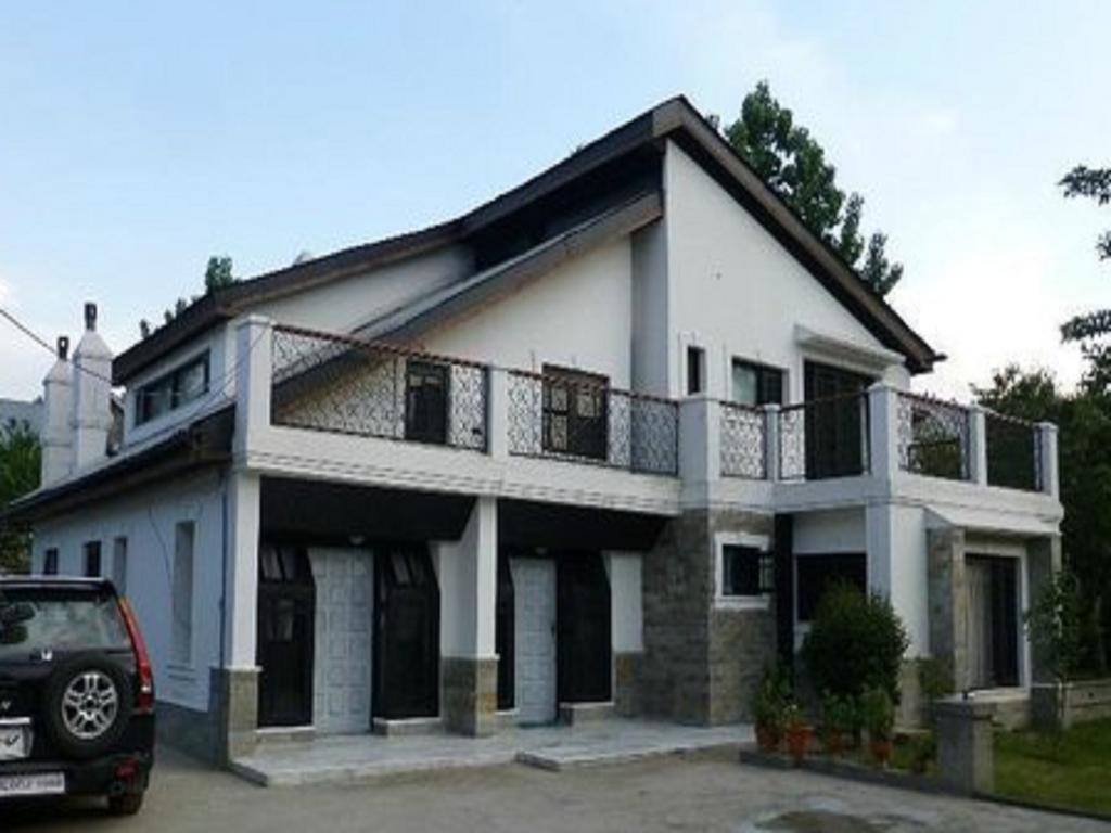 Jeelani Guest House Srinagar (Jammu and Kashmir) Exterior photo