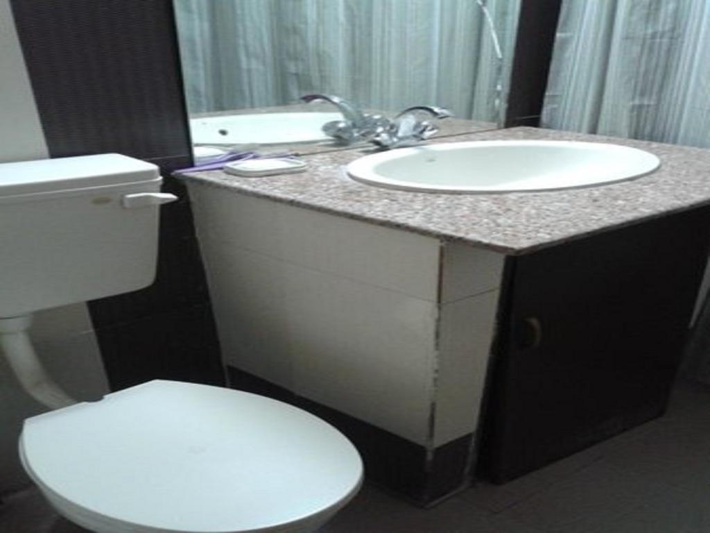 Jeelani Guest House Srinagar (Jammu and Kashmir) Room photo